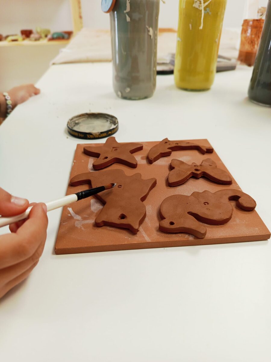 Taller de Arte Mini: Móvil de flores de cerámica - 31 de mayo